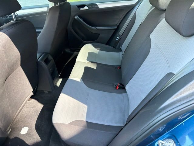 Used 2017 Volkswagen Jetta S FWD image 18