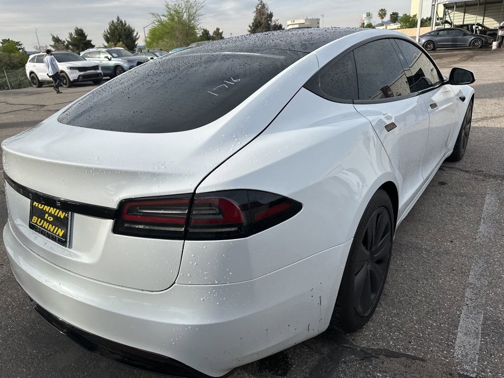 Used 2023 Tesla Model S image 4
