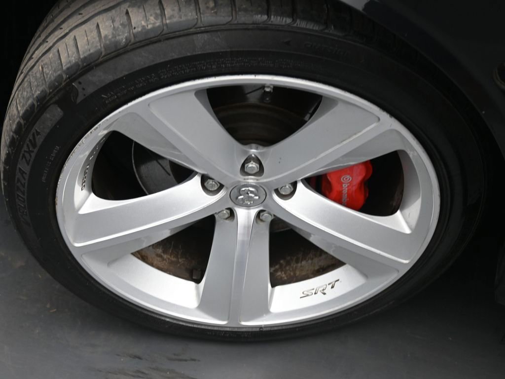 Used 2009 Dodge Challenger SRT8 w/ SRT Option Group II image 15