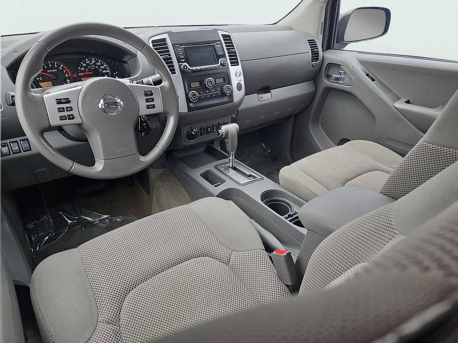 Used 2015 Nissan Frontier SV w/ SV Value Truck Package image 11