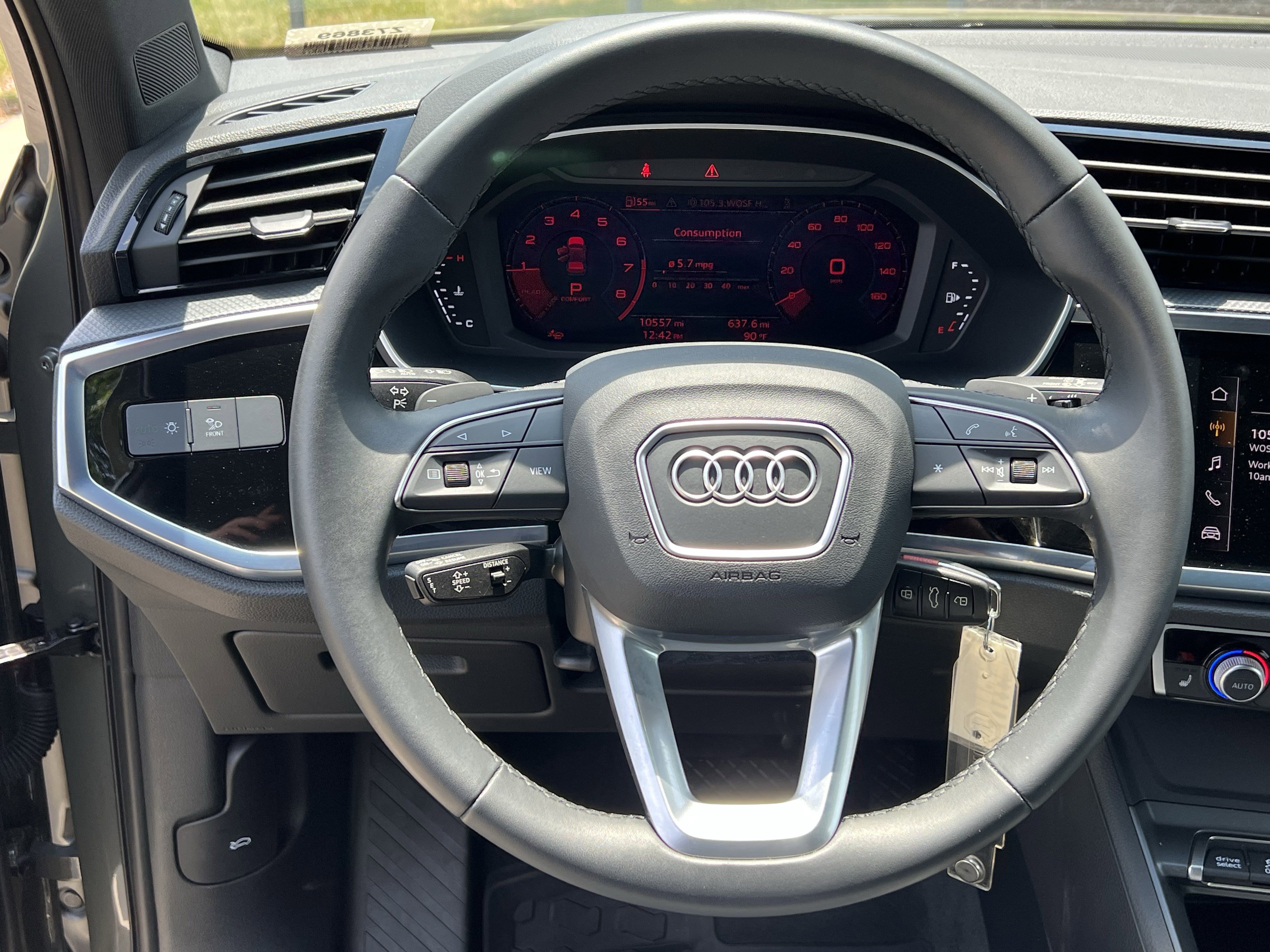 Certified 2025 Audi Q3 2.0T Premium w/ Black Optic Sport Package AWD/4WD image 18