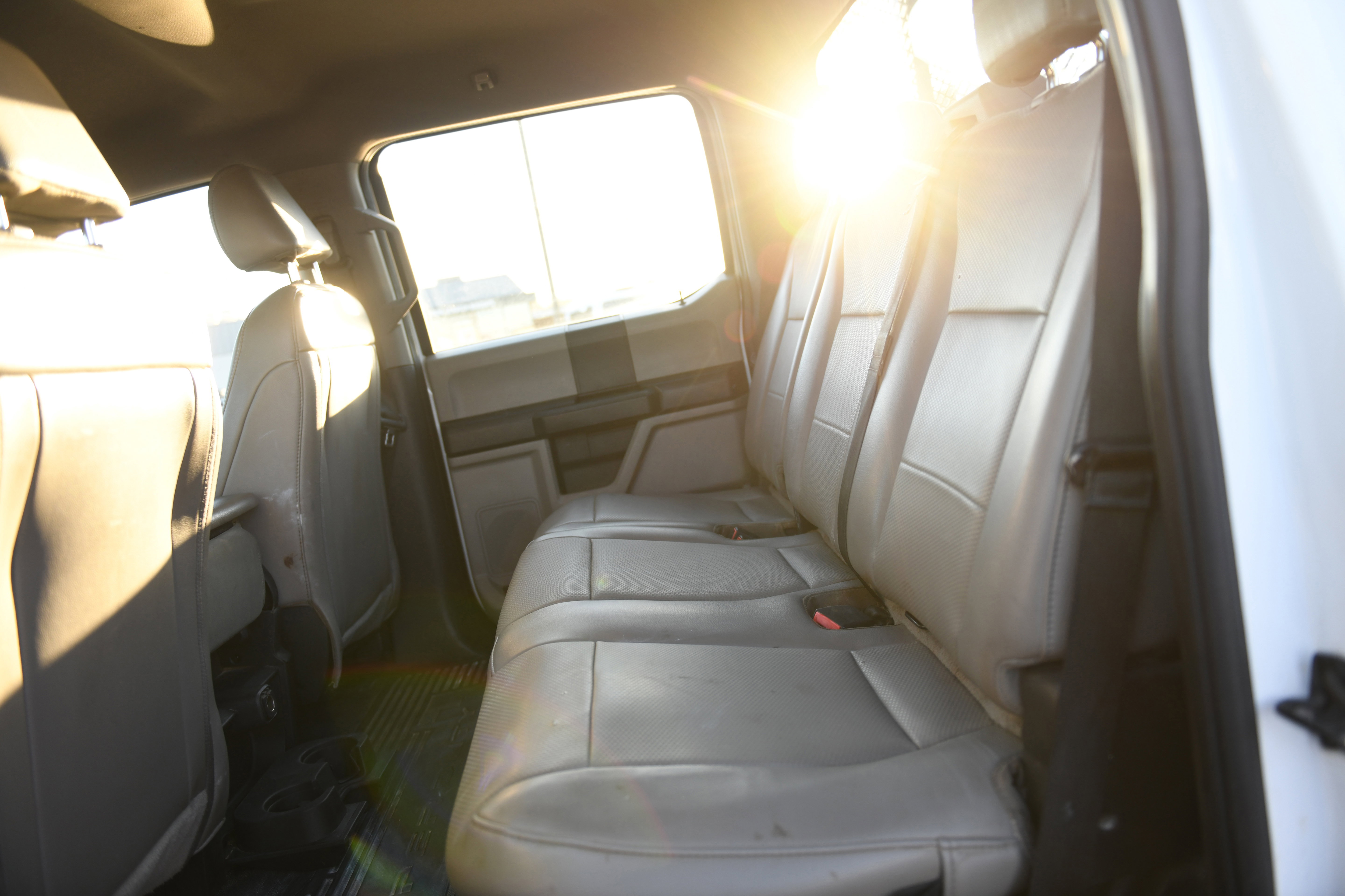 Used 2020 Ford F350 XL w/ Power Equipment Group image 19