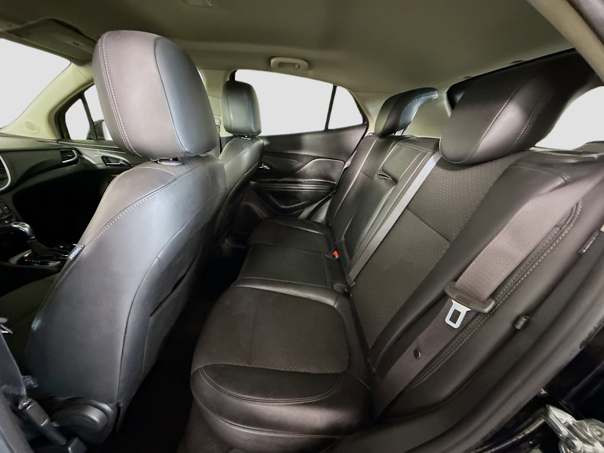 Used 2019 Buick Encore Preferred image 25
