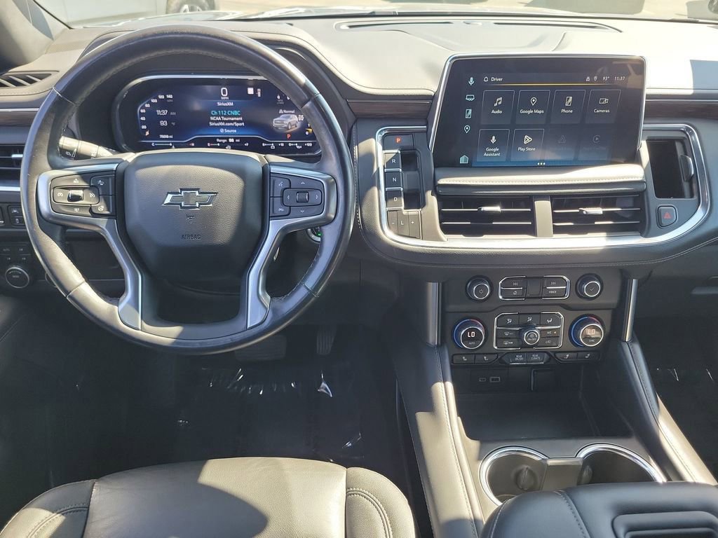 Used 2022 Chevrolet Tahoe Z71 w/ Luxury Package AWD/4WD image 9