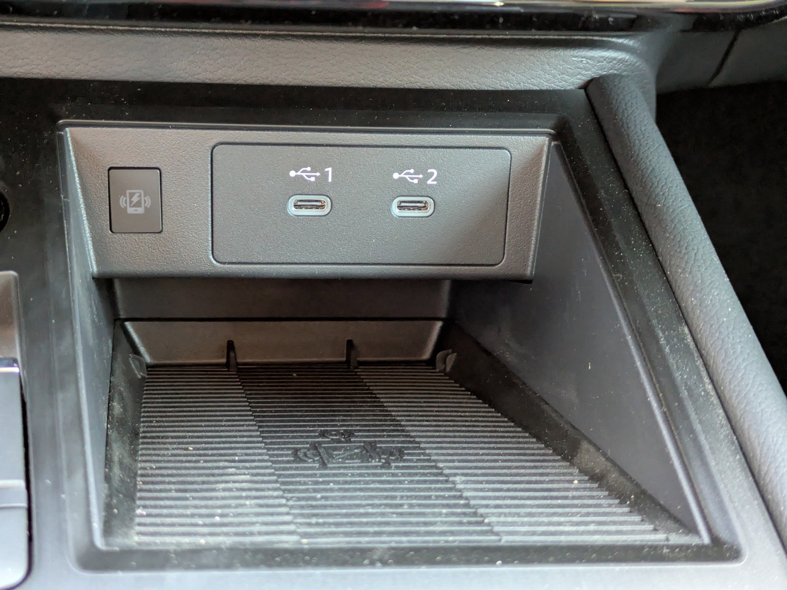 New 2026 Nissan Kicks SR FWD image 23