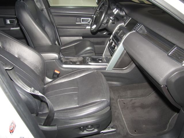 Used 2018 Land Rover Discovery Sport HSE AWD/4WD image 21