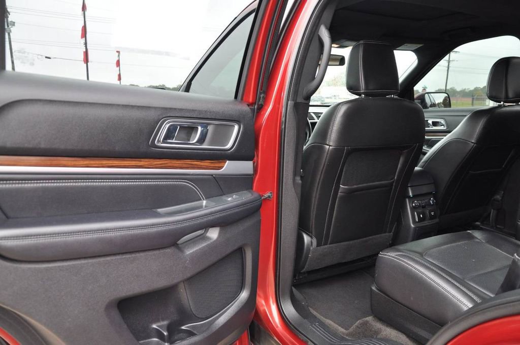 Used 2018 Ford Explorer Limited w/ Equipment Group 301A image 13