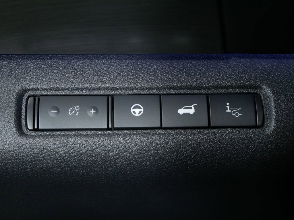 New 2025 Nissan Pathfinder Platinum w/ Black Appearance Package image 23