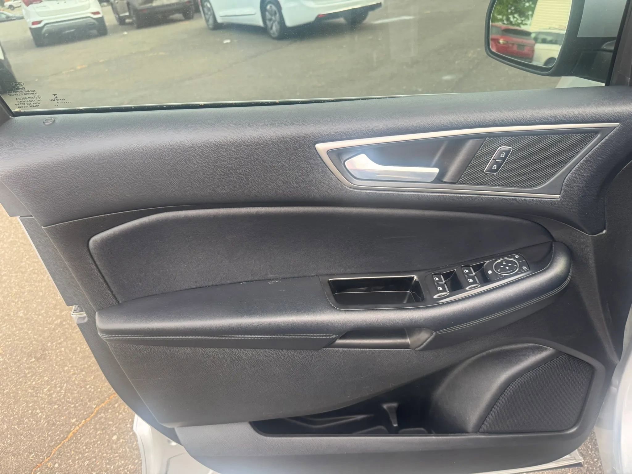 Used 2017 Ford Edge SEL w/ Equipment Group 201A FWD image 16