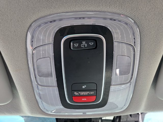 Used 2023 Hyundai Elantra SEL w/ Convenience Package FWD image 23