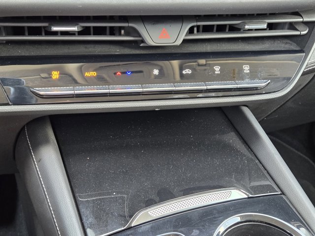 Used 2024 Buick Envision Sport Touring image 26