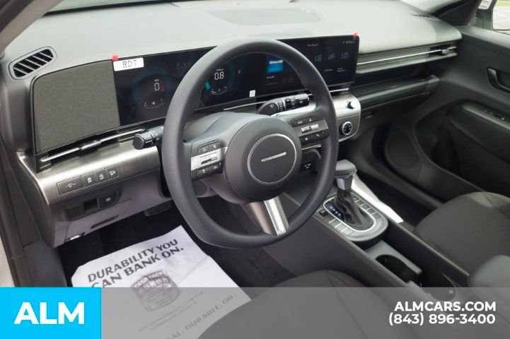 Used 2026 Hyundai Kona SE FWD image 14
