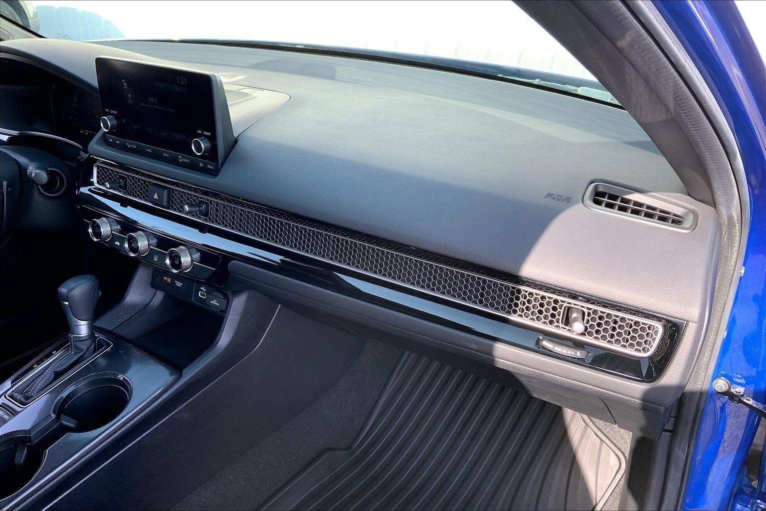 Used 2024 Honda Civic Sport image 7