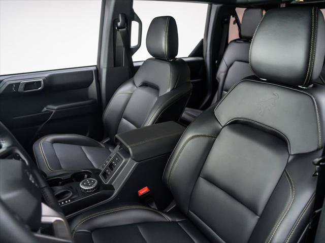 New 2025 Ford Bronco Badlands w/ Sasquatch Package AWD/4WD image 19