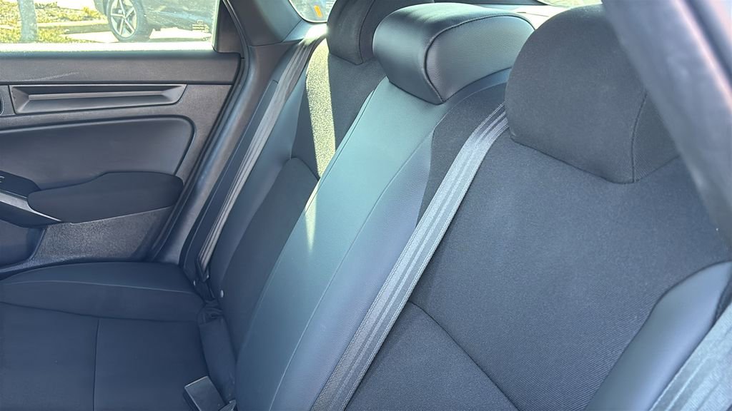 Used 2023 Honda Civic Sport image 31