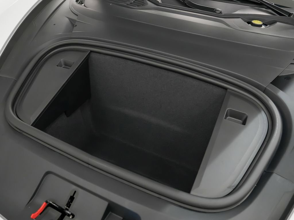 Certified 2025 Porsche Taycan AWD/4WD image 15