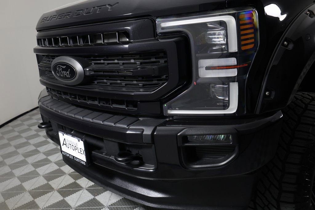 Used 2022 Ford F250 Lariat w/ Black Appearance Package image 39