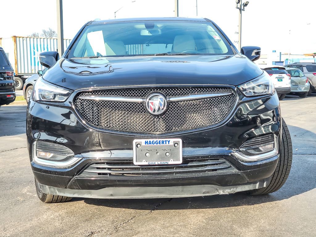Used 2021 Buick Enclave Essence w/ Sport Touring Edition image 4
