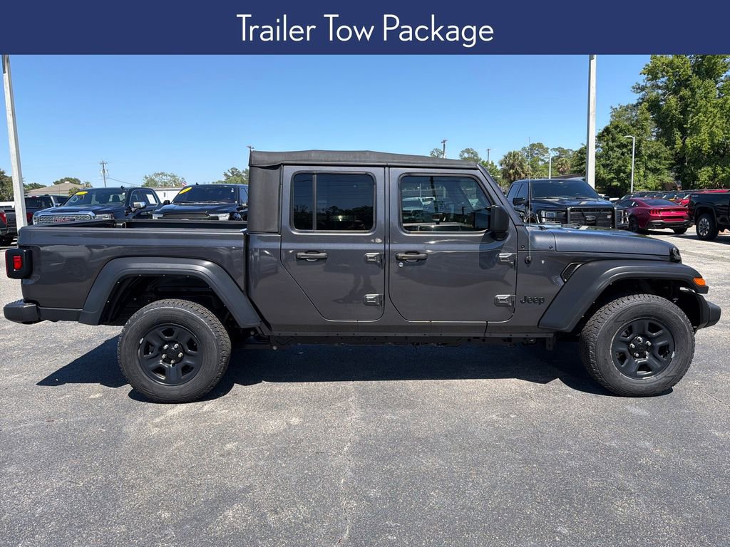 Used 2022 Jeep Gladiator Sport w/ Trailer Tow Package AWD/4WD image 6