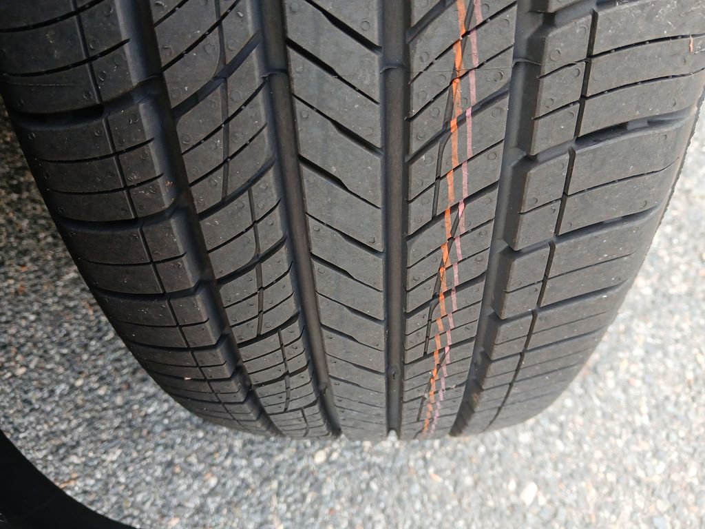 New 2026 Volkswagen Atlas Cross Sport SE image 26