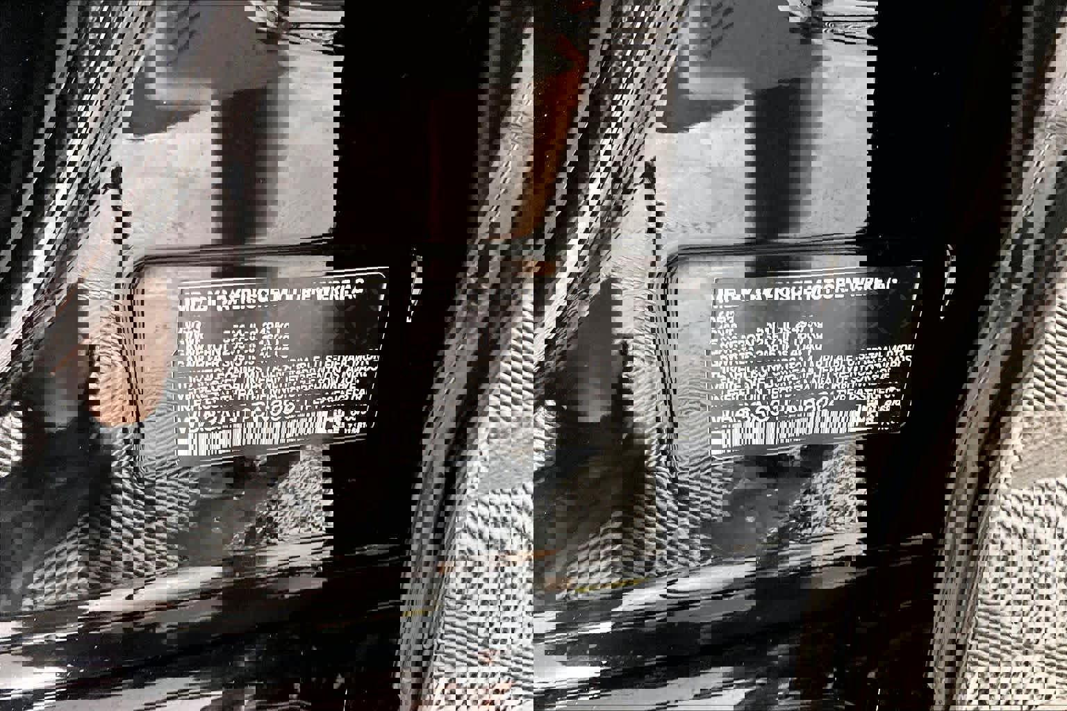 Used 2023 BMW 530e xDrive image 34