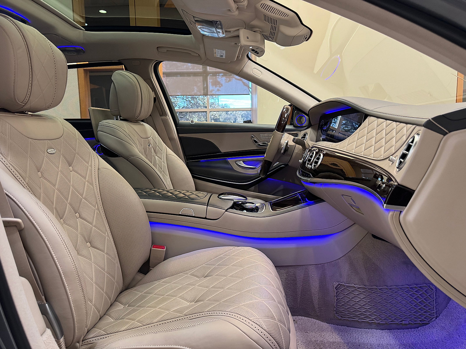 Used 2020 Mercedes-Benz Maybach S 650 image 9