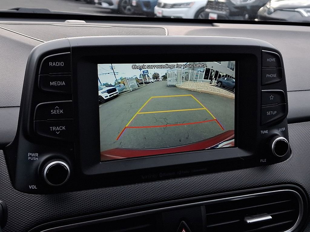 Used 2021 Hyundai Kona Limited w/ Cargo Package image 17