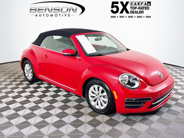 Used 2019 Volkswagen Beetle 2.0T S FWD image 1