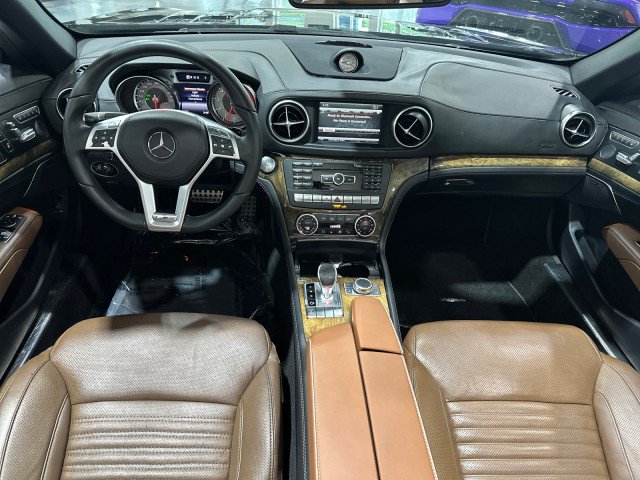 Used 2015 Mercedes-Benz SL 400 w/ Premium I Package image 49