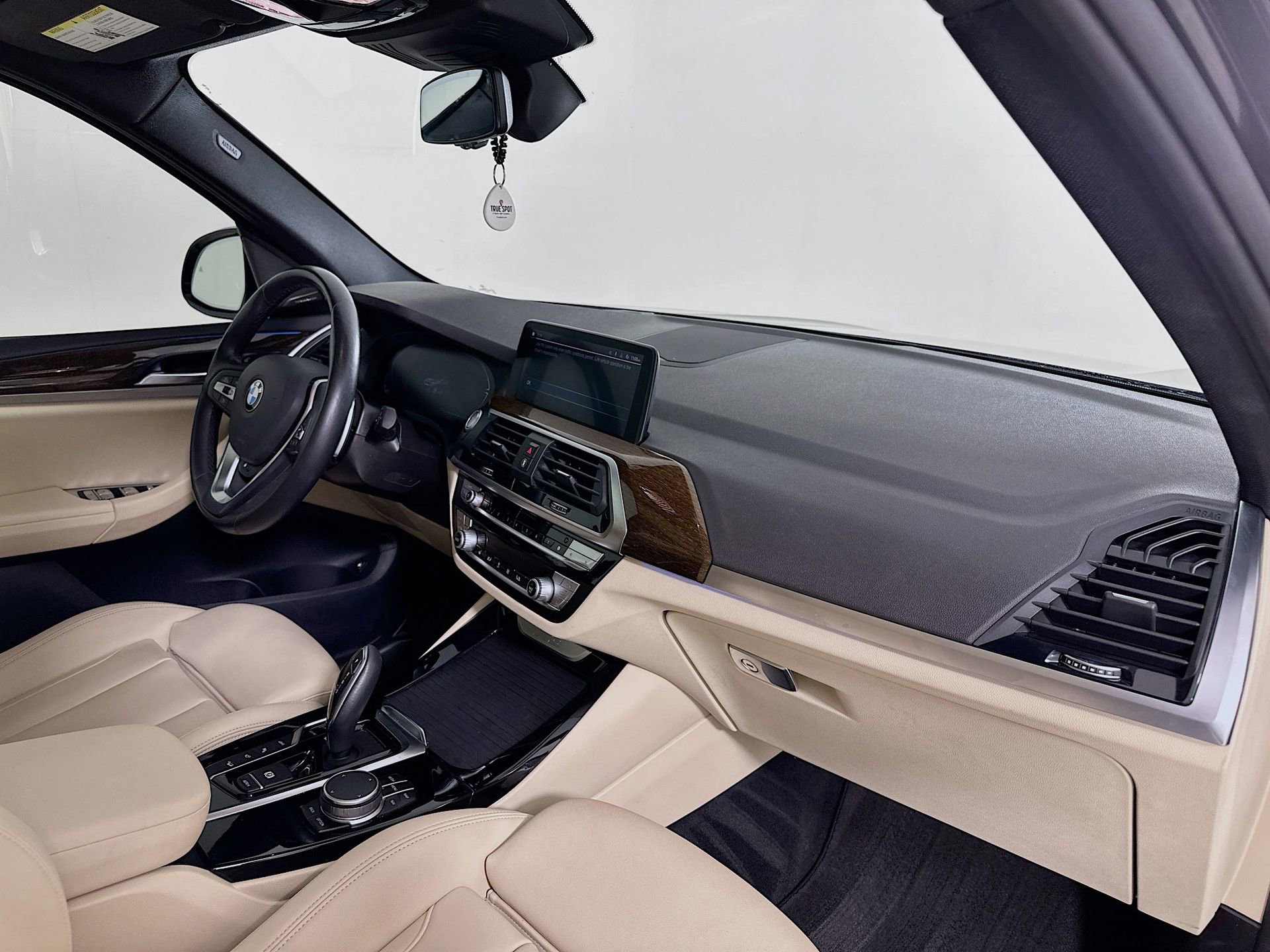 Used 2021 BMW X3 xDrive30e w/ Premium Package image 31