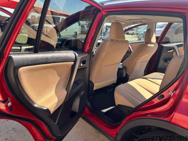 Used 2014 Toyota RAV4 XLE image 23