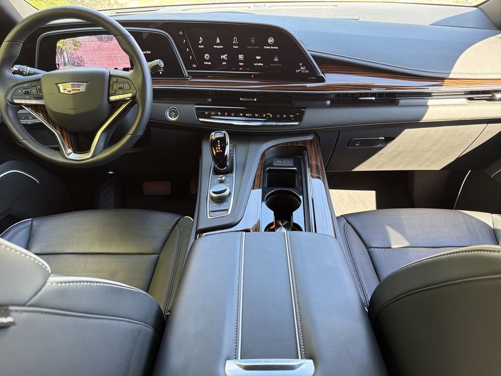 Certified 2021 Cadillac Escalade ESV Premium Luxury image 24