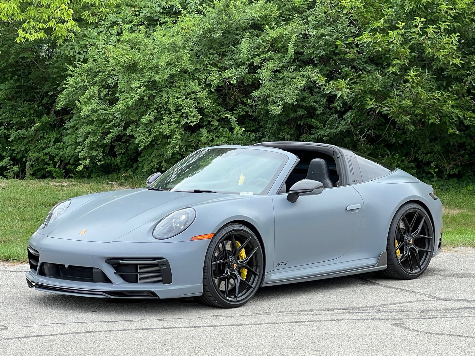 Certified 2024 Porsche 911 Targa 4 GTS AWD/4WD image 1