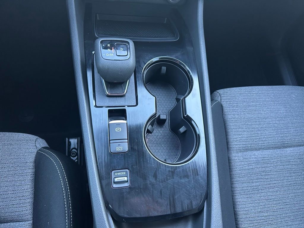 Used 2023 Nissan Rogue SV image 52