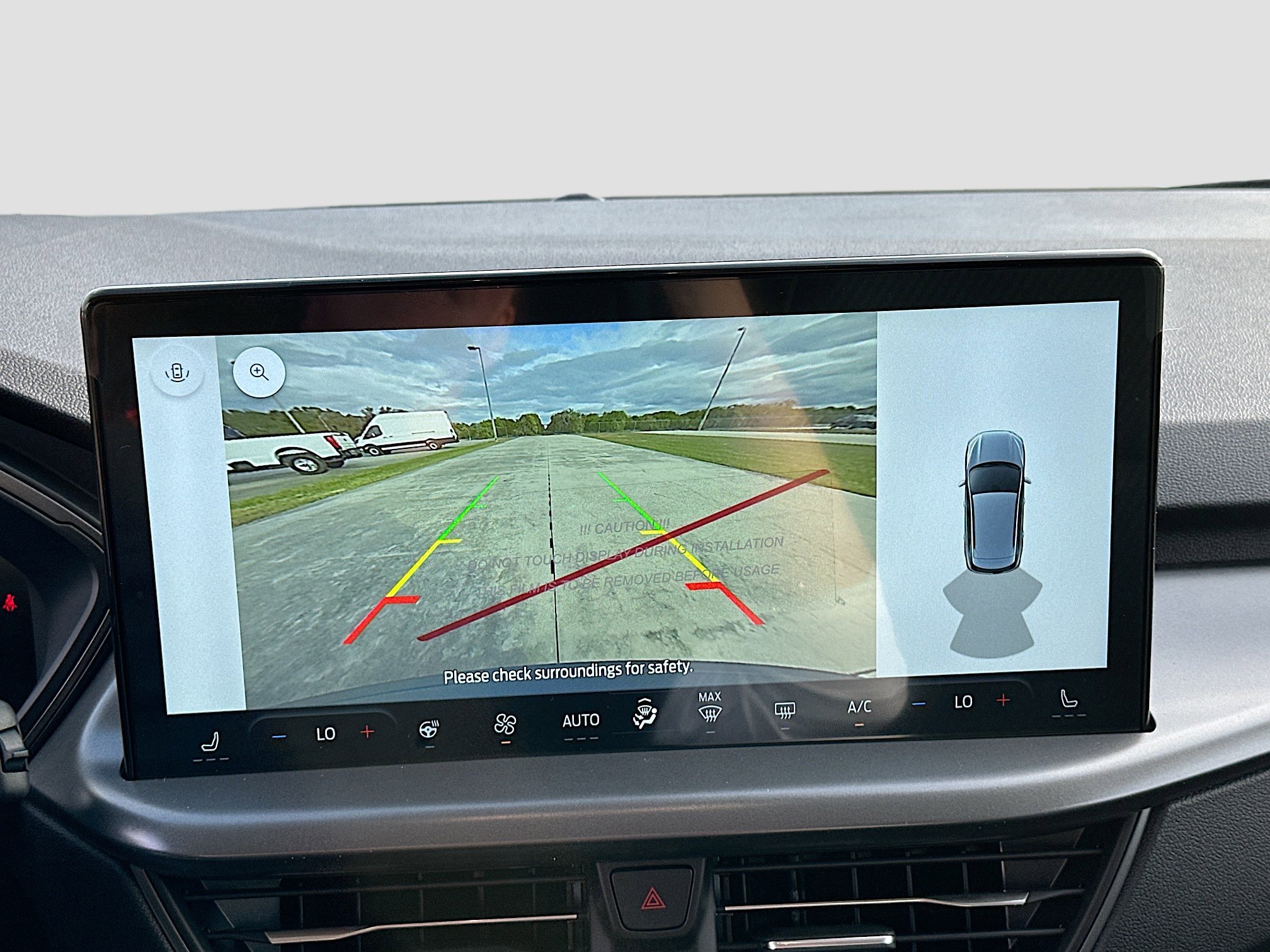 New 2026 Ford Escape SE image 9