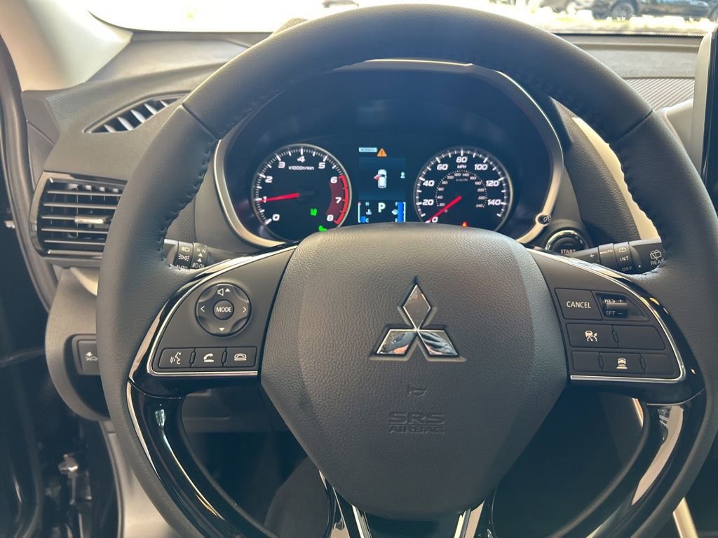 New 2026 Mitsubishi Eclipse Cross SE image 40