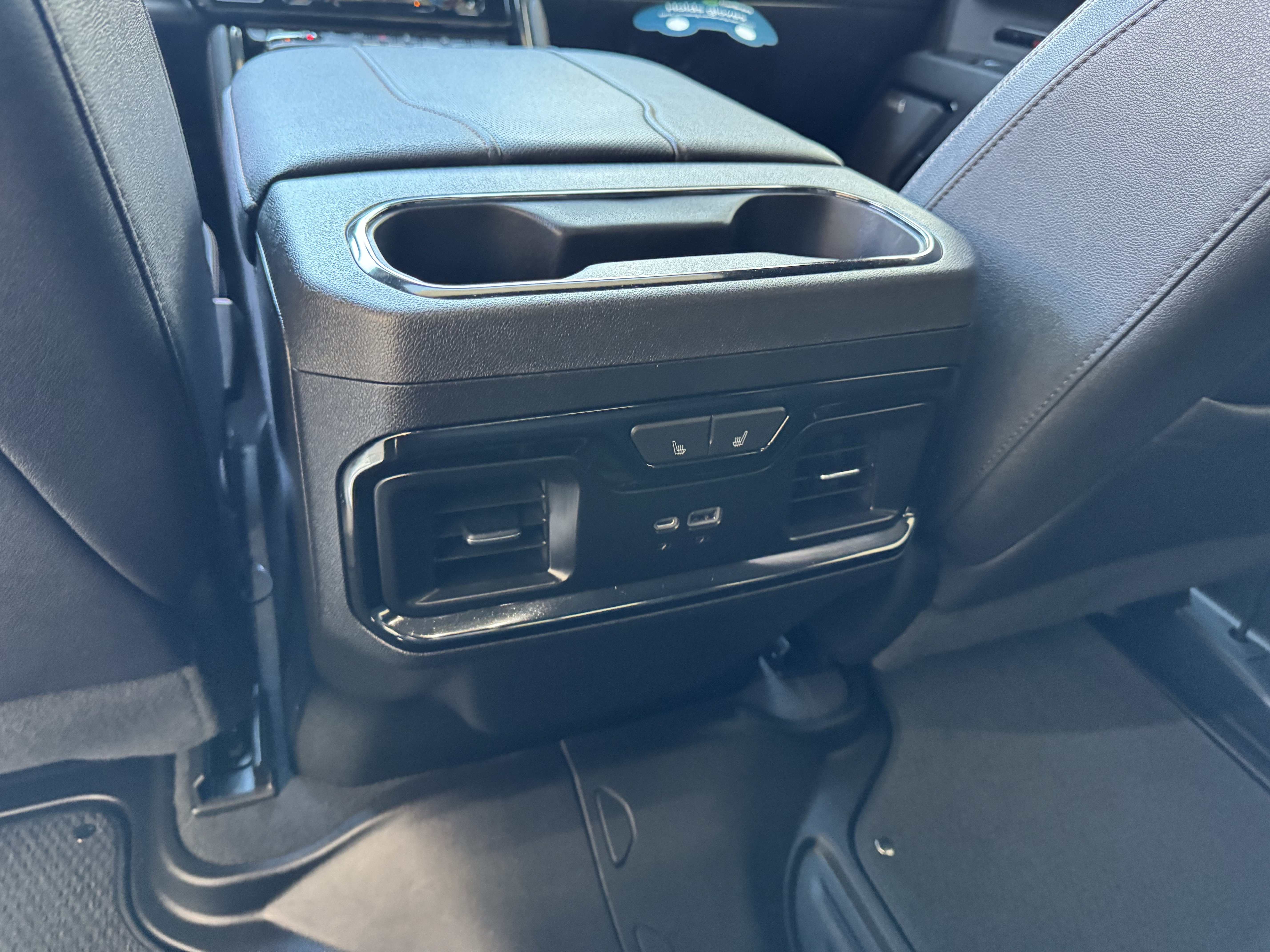 Certified 2023 GMC Sierra 1500 AT4 w/ AT4 Premium Package AWD/4WD image 16
