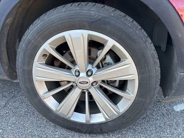 Used 2018 Ford Explorer Limited w/ Ford Safe & Smart Package image 8