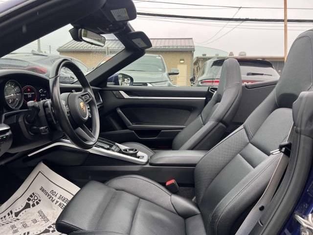 Used 2022 Porsche 911 Carrera 4 image 19