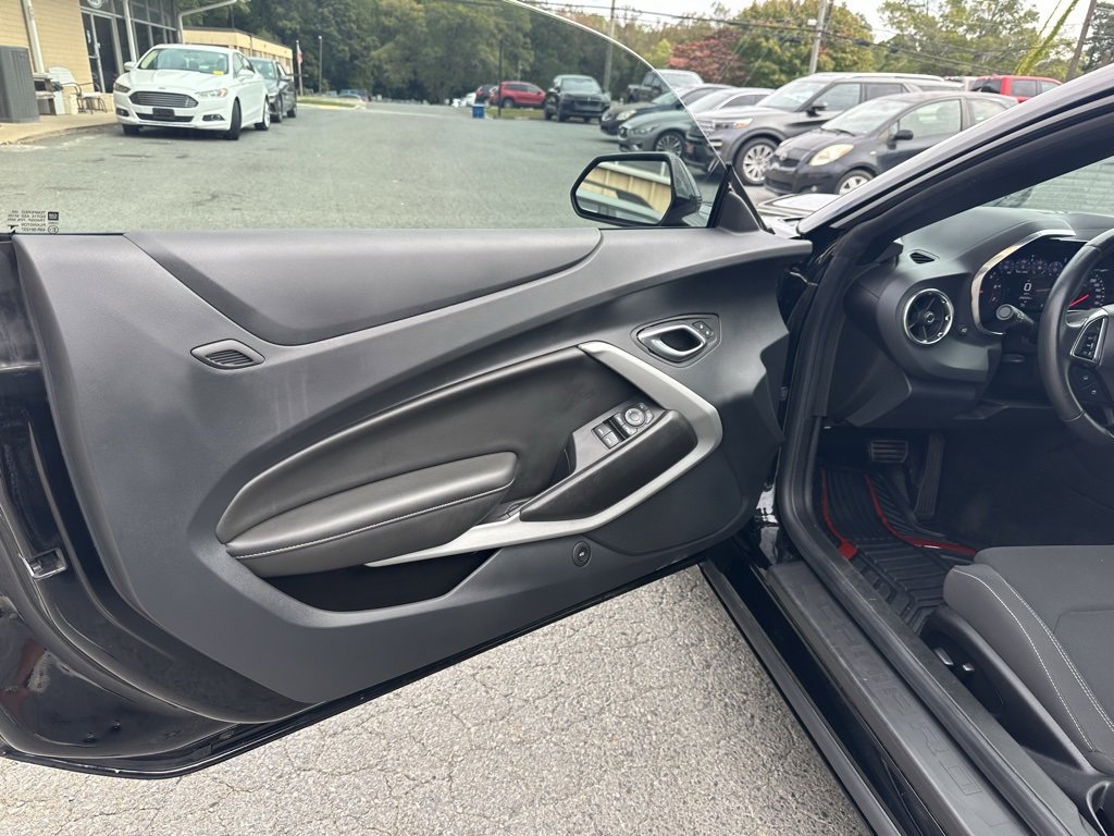 Used 2023 Chevrolet Camaro SS image 12