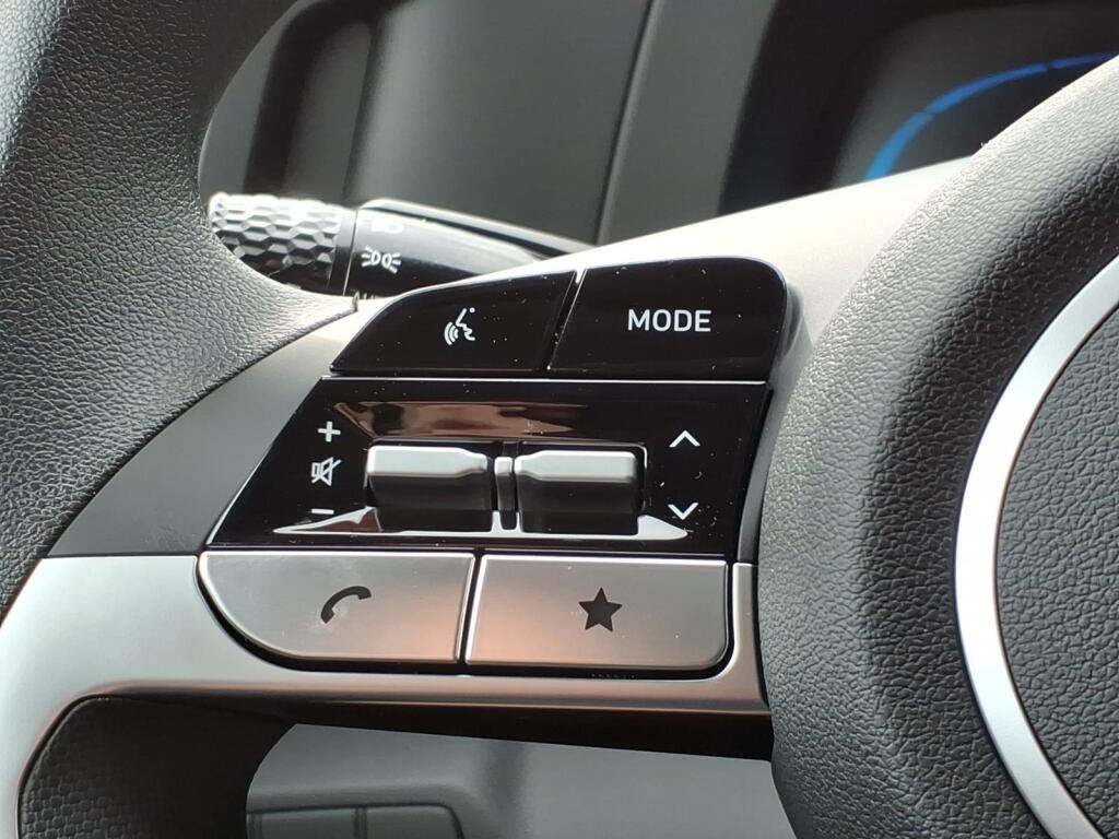 New 2026 Hyundai Elantra SE FWD image 10