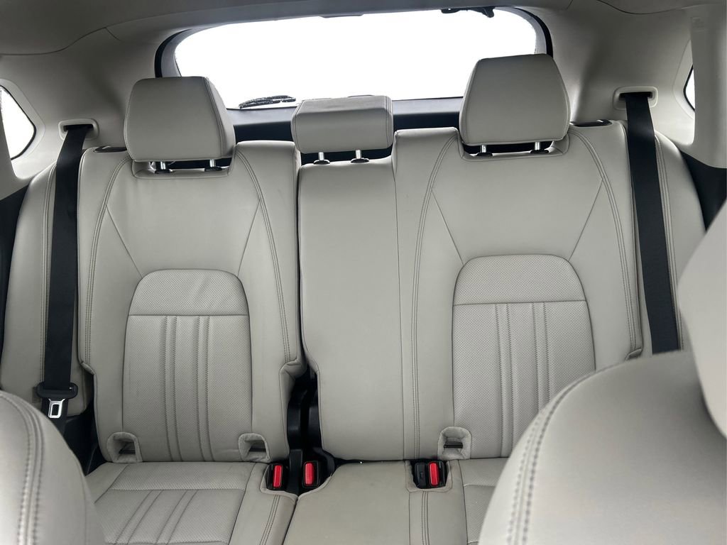 Used 2024 Honda HR-V EX-L image 10