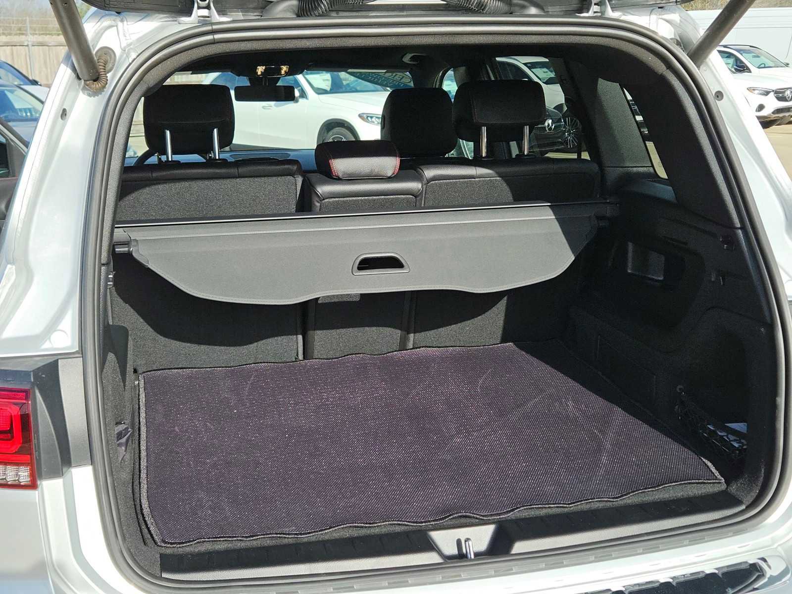 Certified 2023 Mercedes-Benz GLB 250 image 12