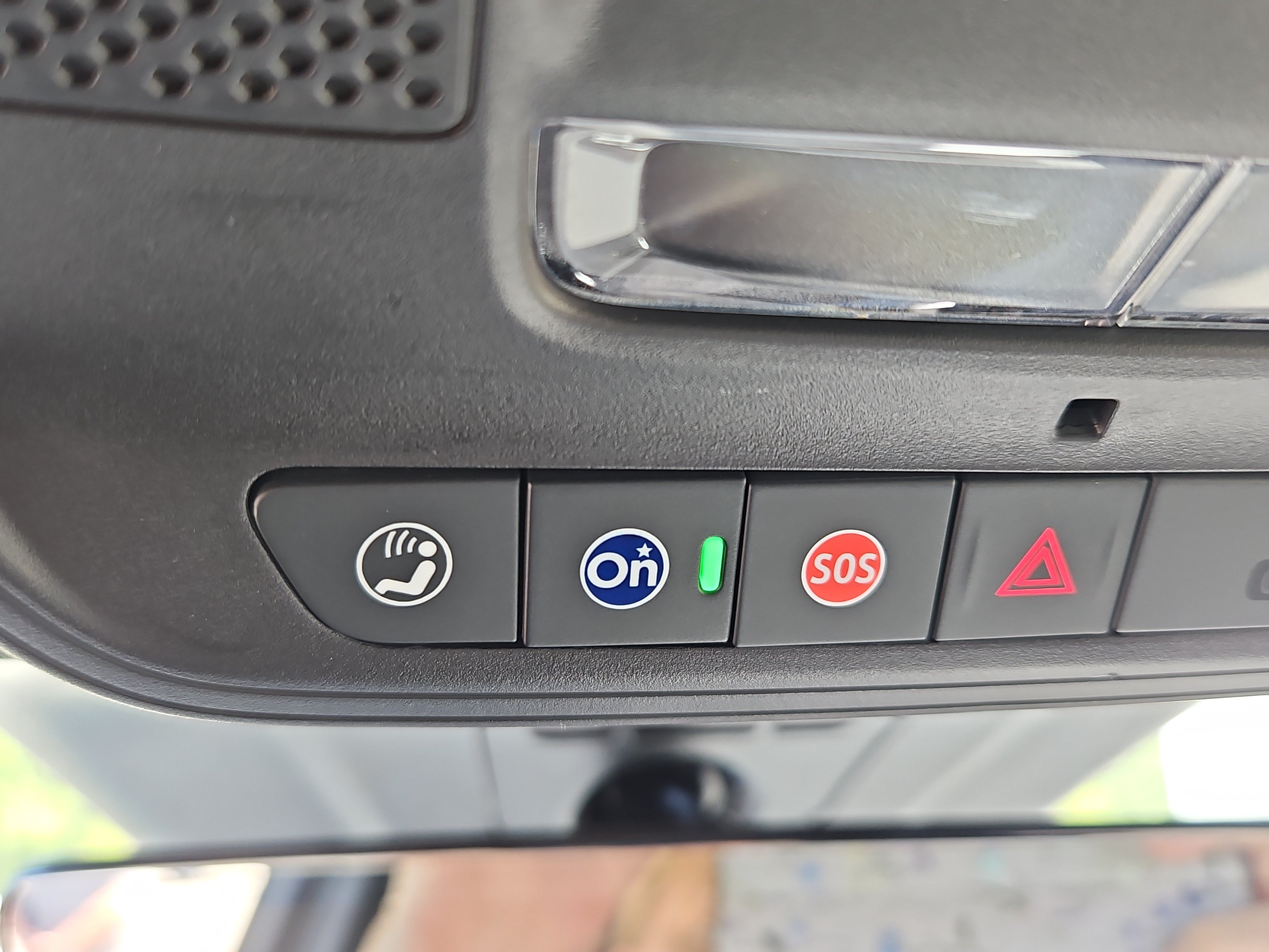 New 2025 Chevrolet Blazer EV AWD Police w/ Remote Keyless Entry Package image 19