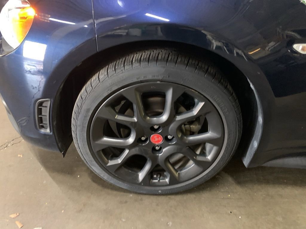 Used 2020 FIAT 124 Spider Abarth w/ Visibility Group image 27