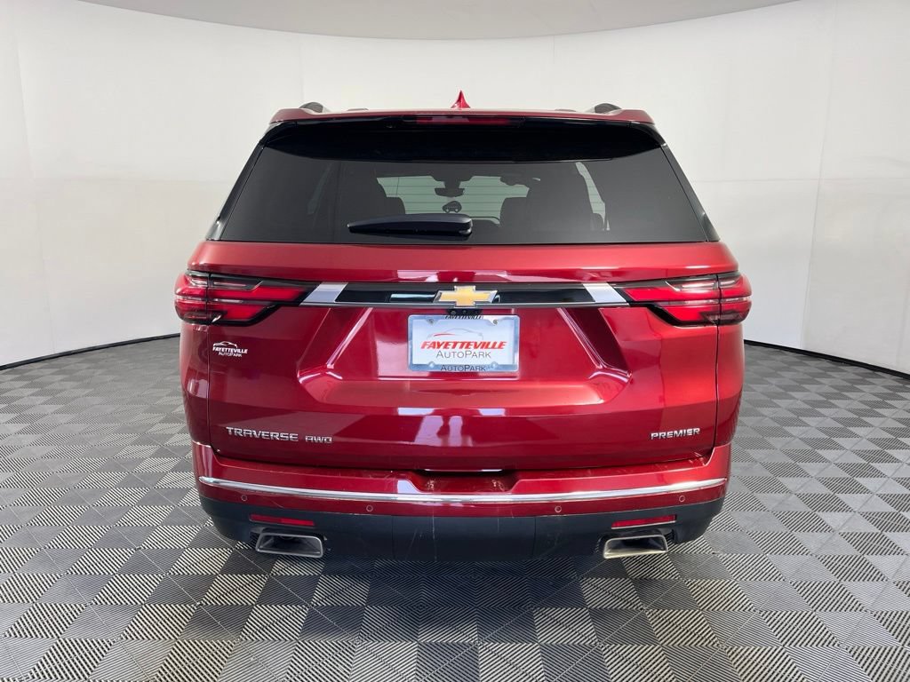 Certified 2022 Chevrolet Traverse Premier AWD/4WD image 16