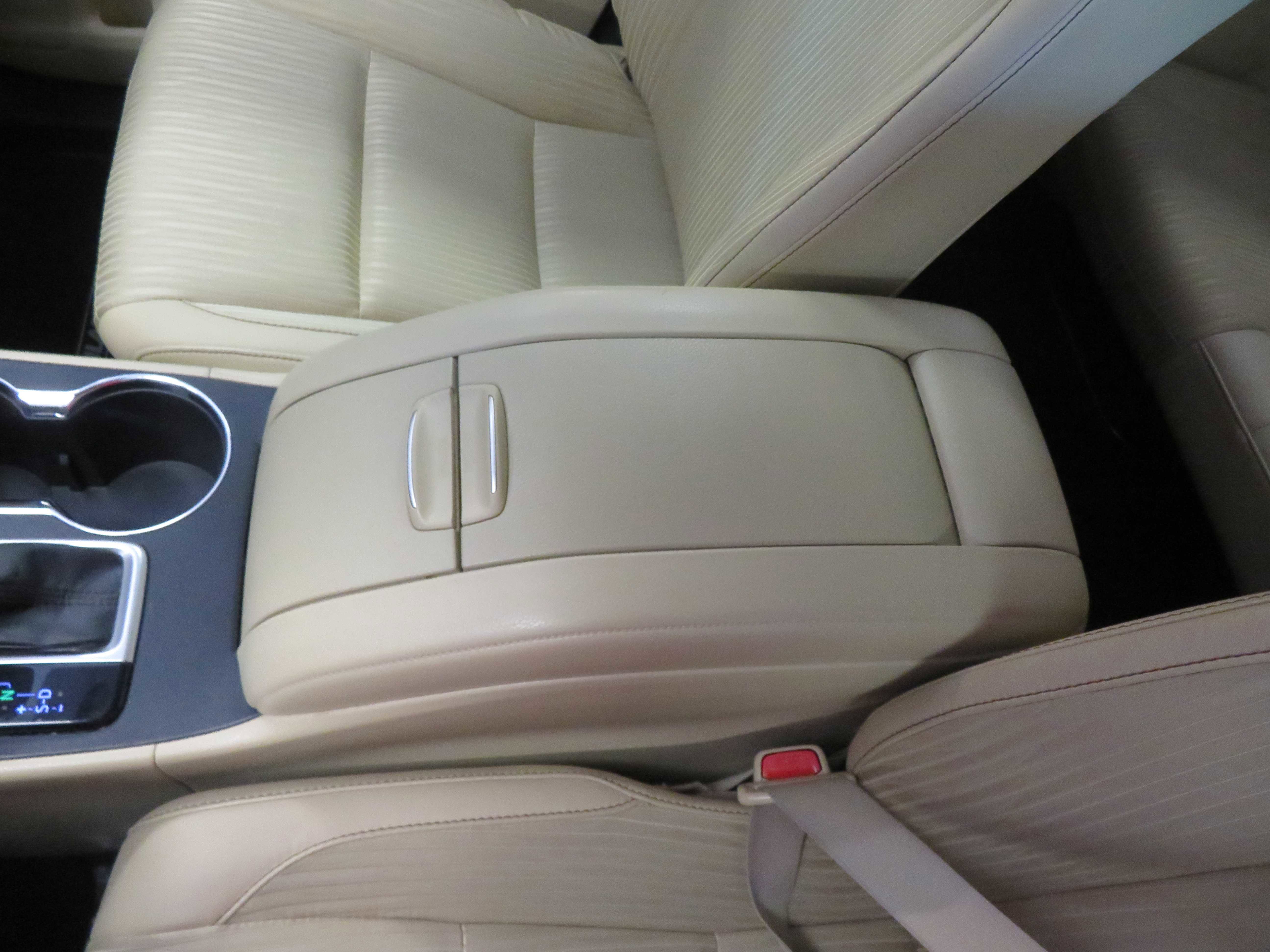 Used 2014 Toyota Highlander Plus FWD image 44