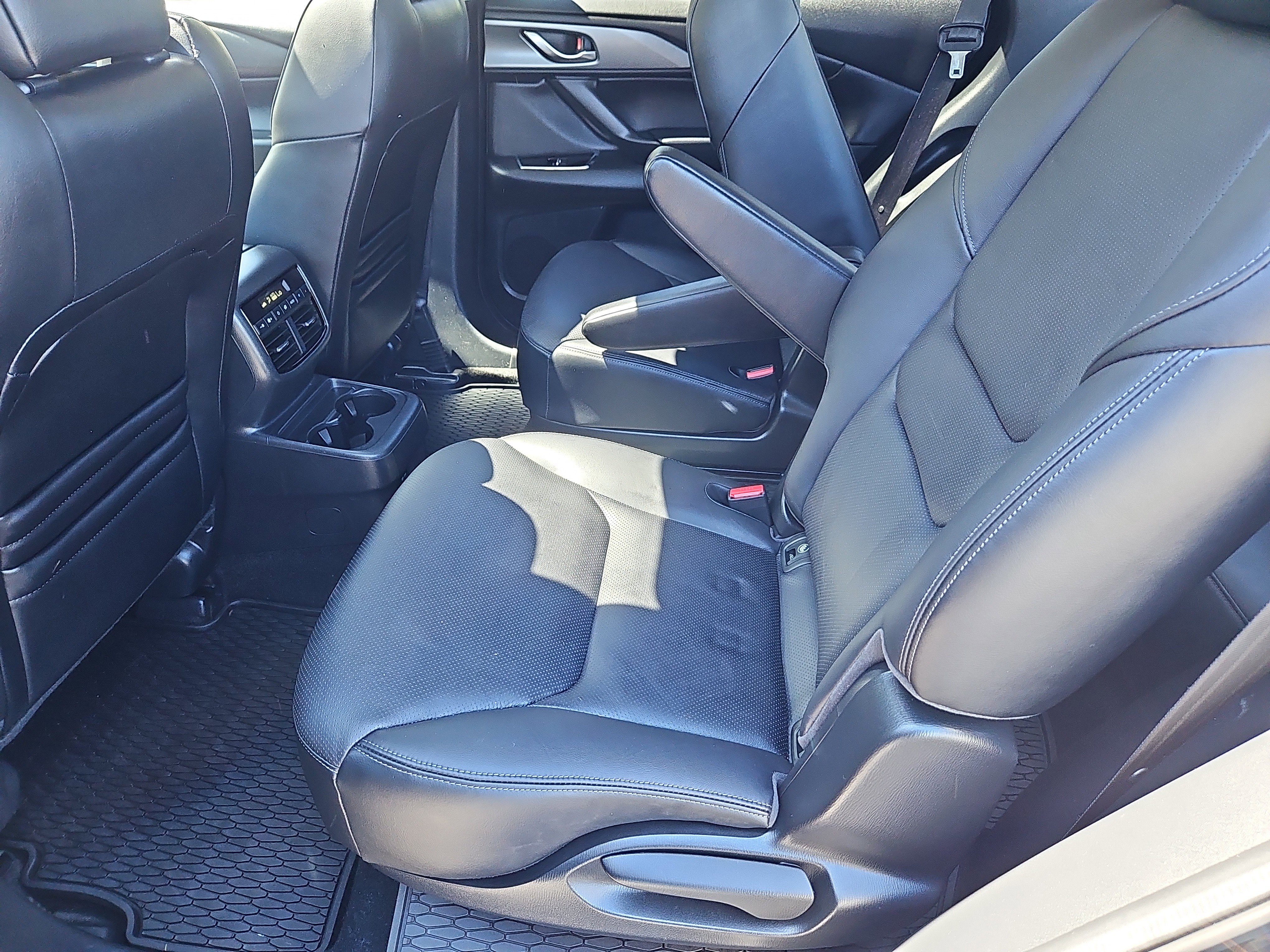 Used 2023 MAZDA CX-9 Touring AWD/4WD image 29