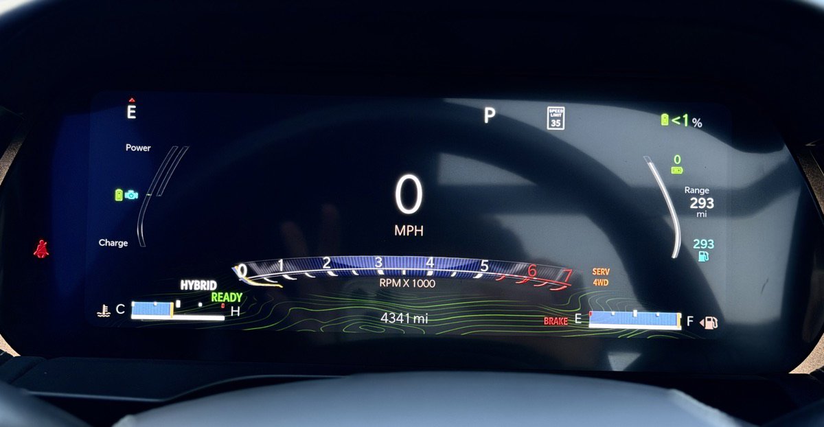 Used 2023 Jeep Grand Cherokee Overland w/ Advanced Protech Group III image 32