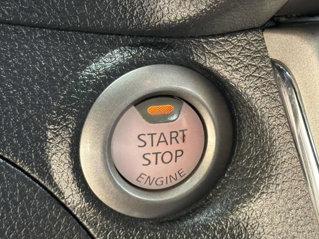 Used 2015 Nissan Sentra SV FWD image 8